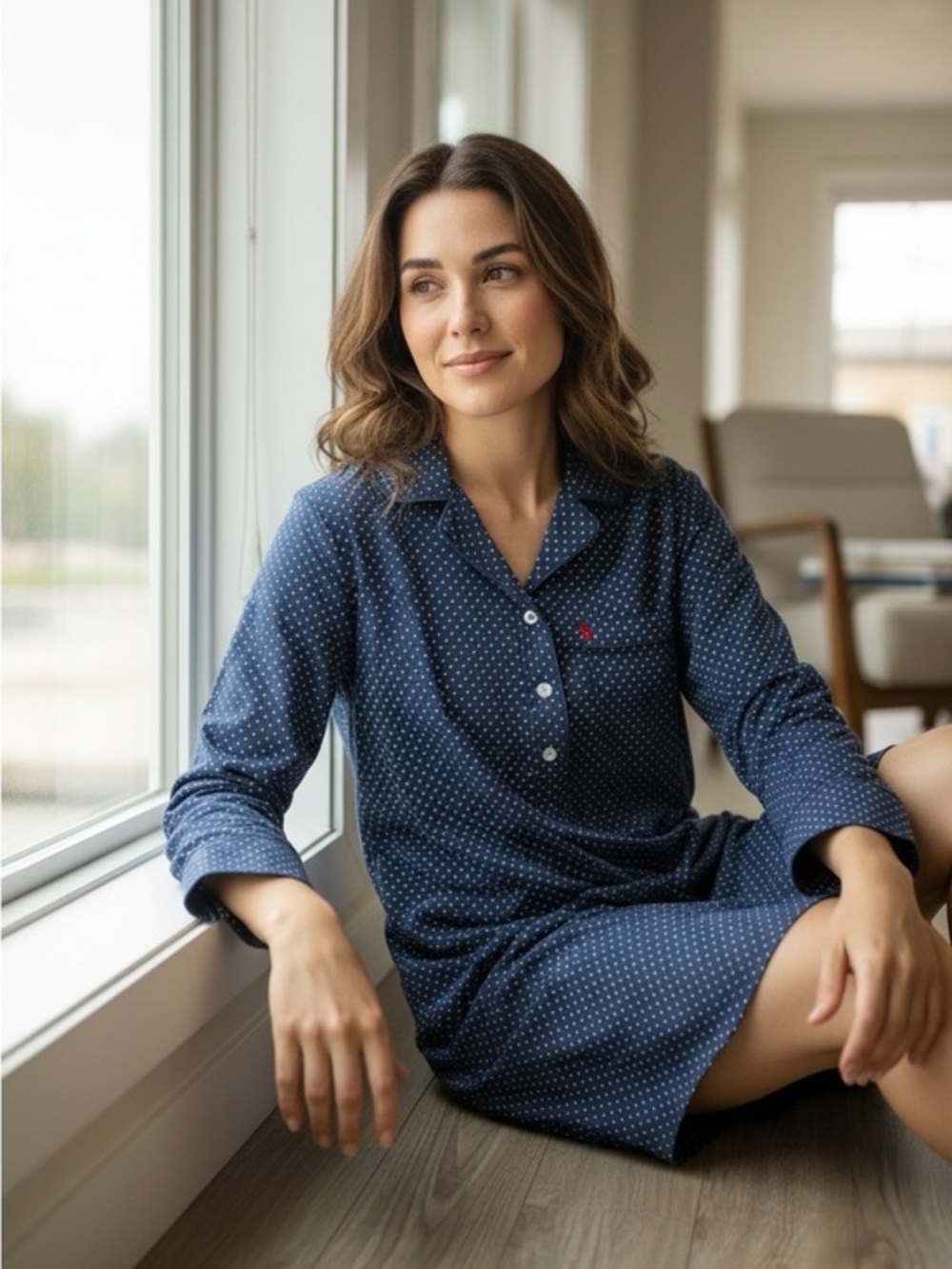 🫶🏻 Levi’s Classic Navy Polka Dot Long-Sleeve Nightshirt